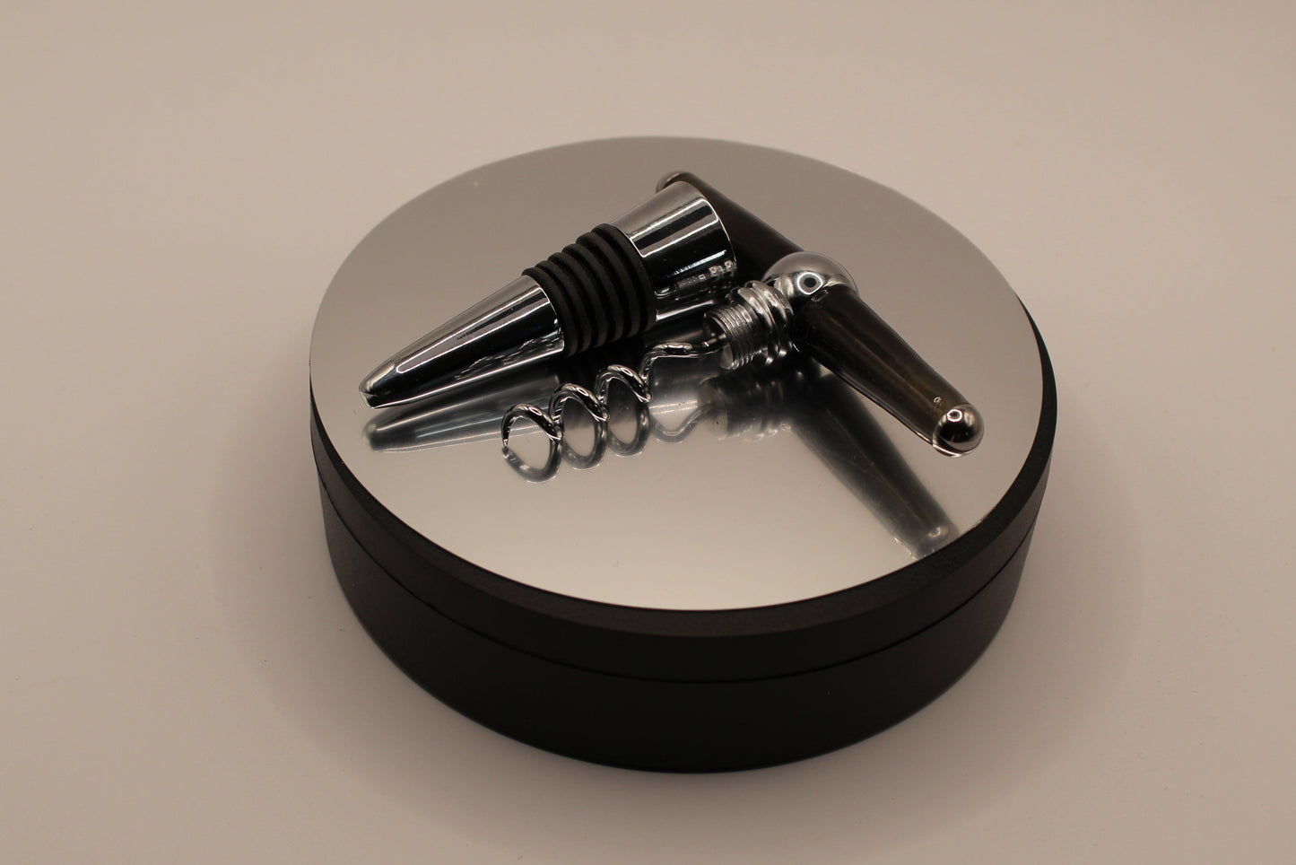 Wine Bottle Stopper with Cork Screw