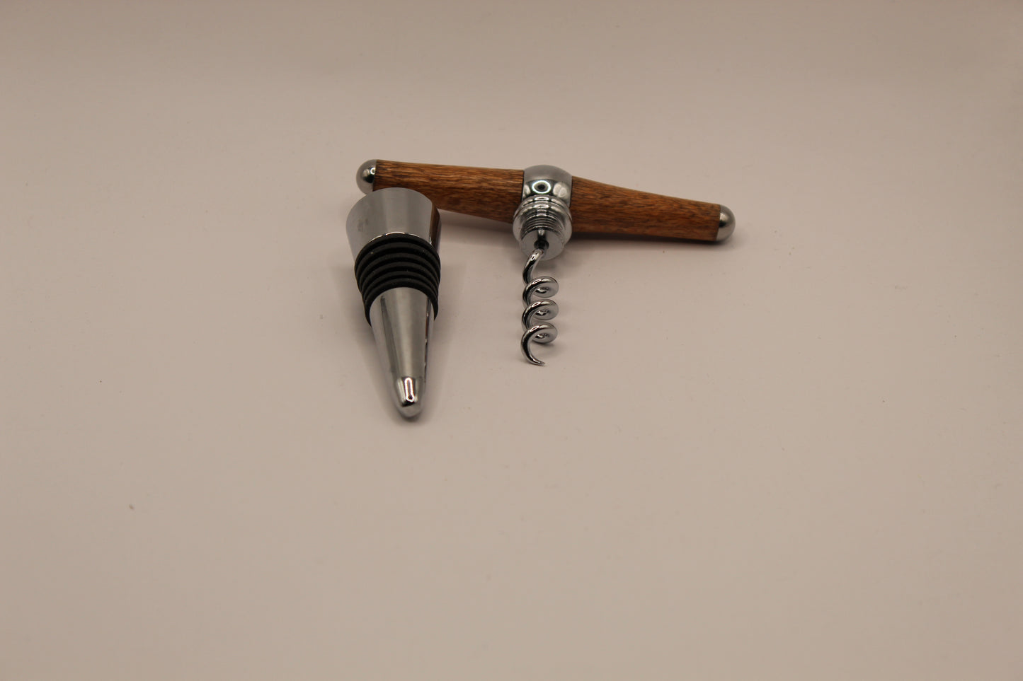 Wine Bottle Stopper with hidden cork screw